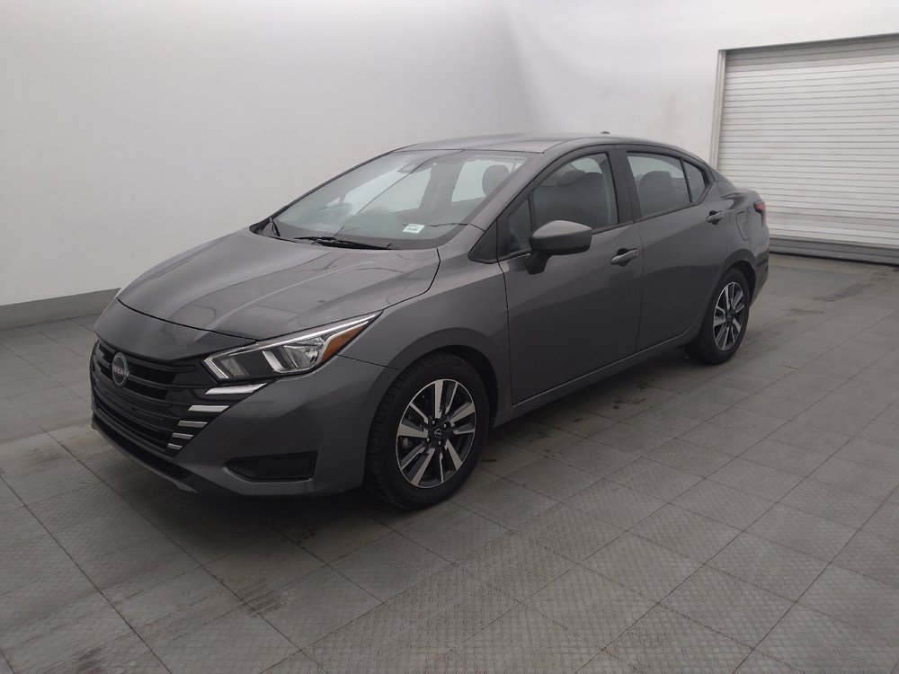 Used 2024 Nissan Versa SV FWD image 2