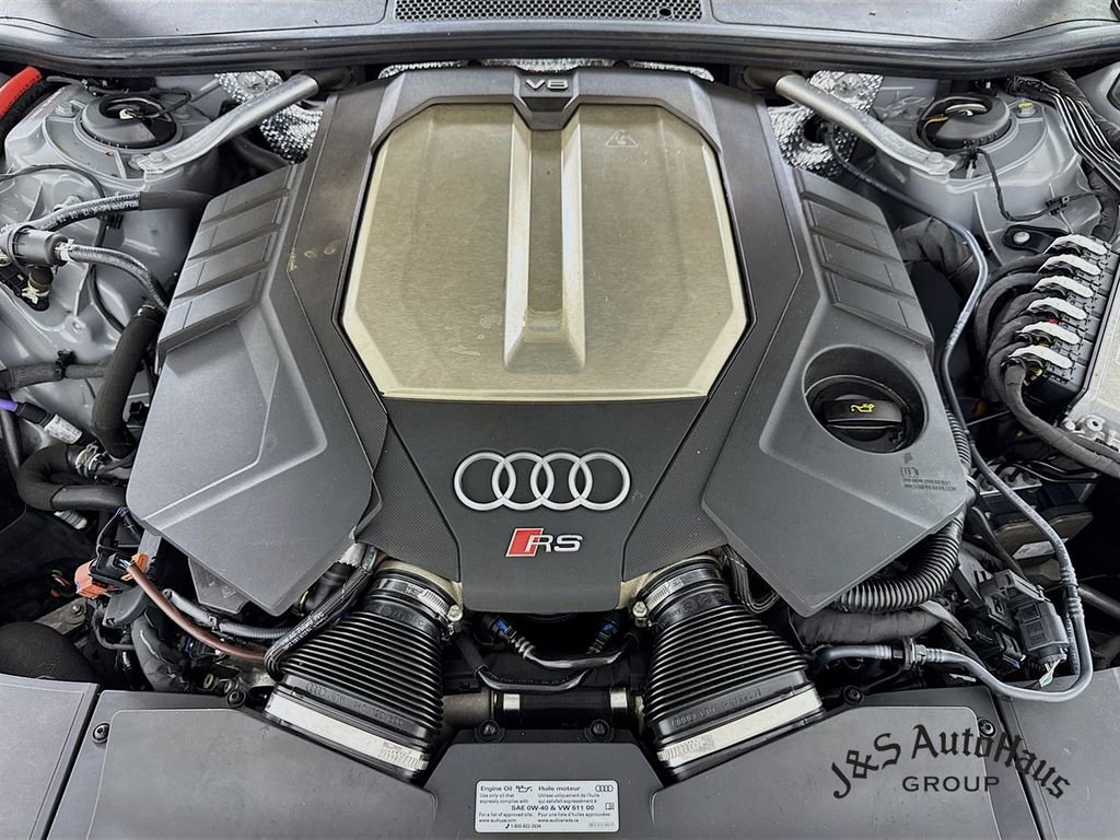 Used 2022 Audi RS 6 w/ Carbon Optic Package AWD/4WD image 39