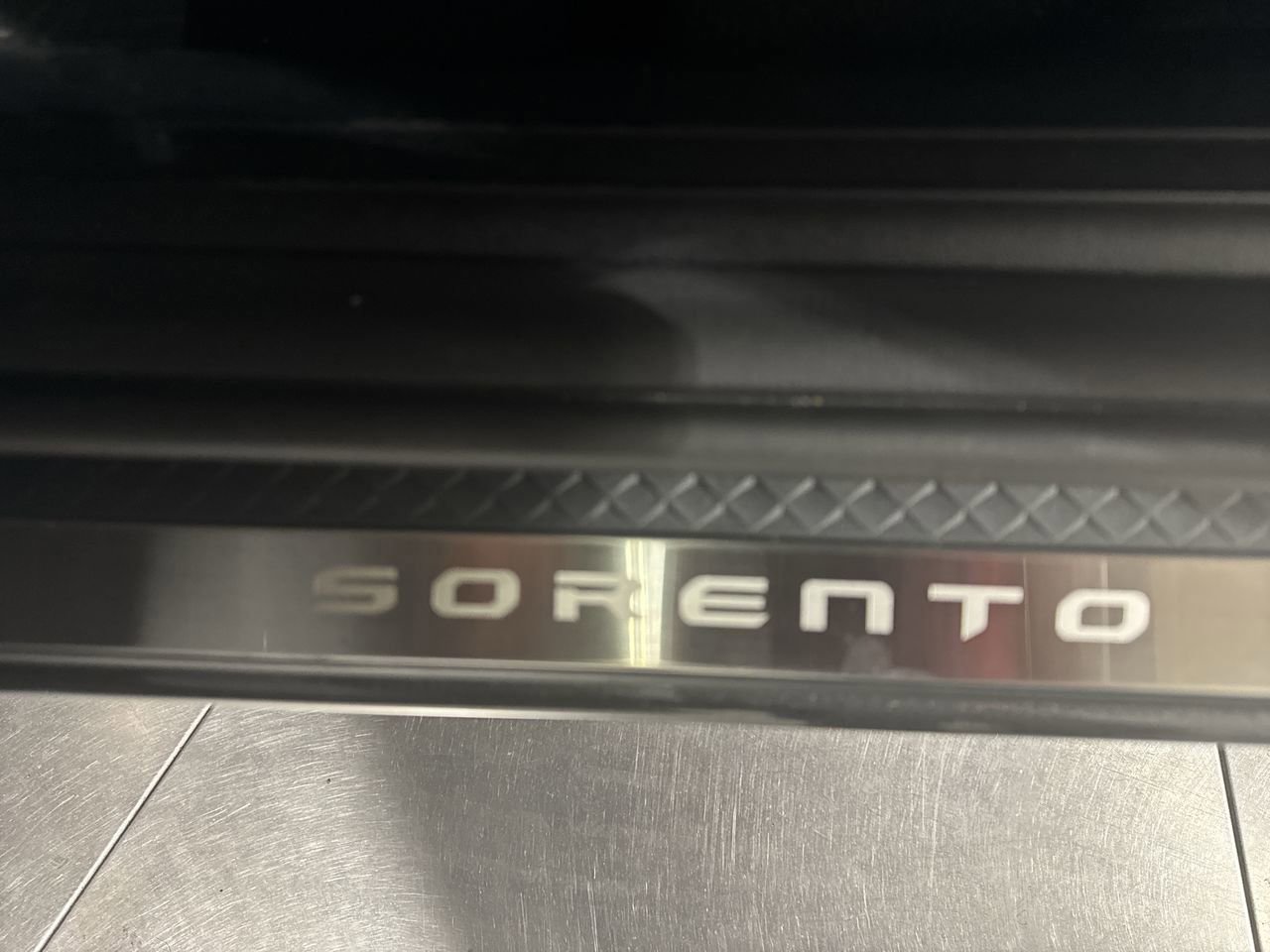 New 2026 Kia Sorento SX Prestige AWD/4WD image 16