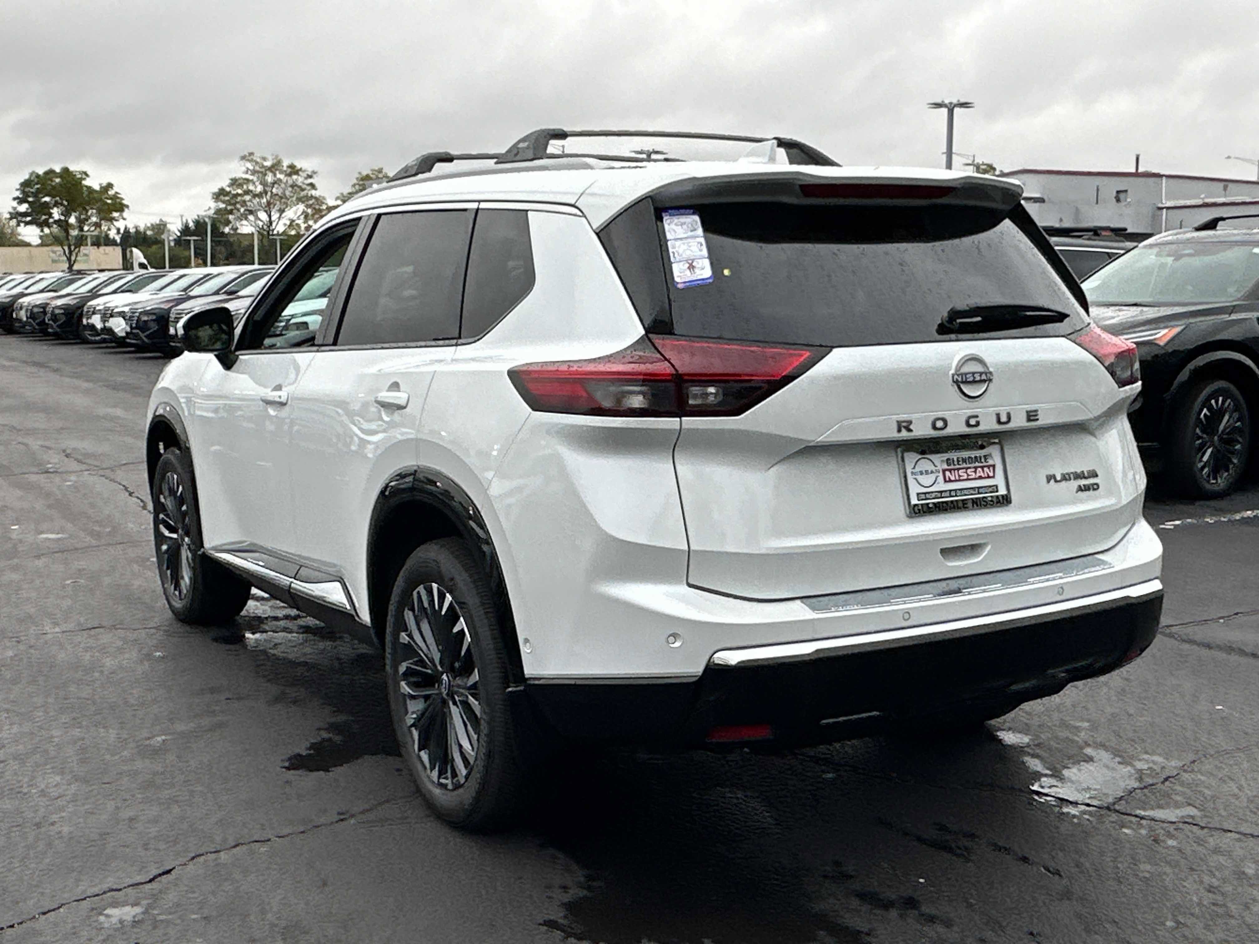 New 2026 Nissan Rogue Platinum w/ Platinum Premium Package image 6