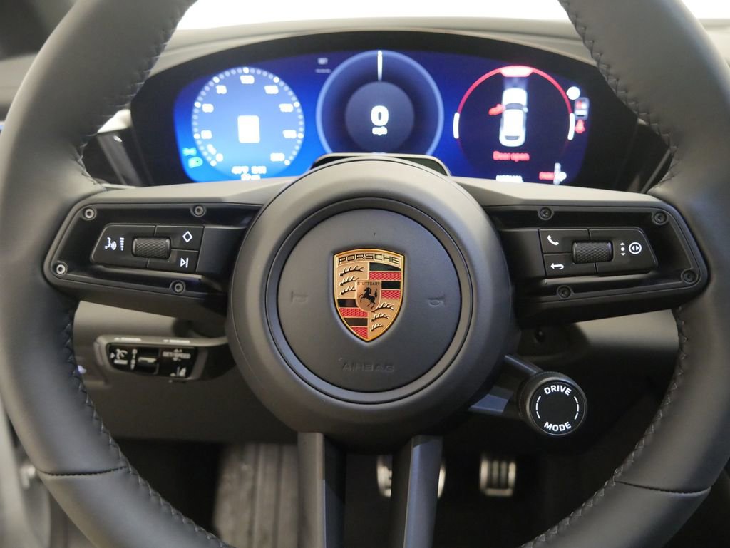 New 2026 Porsche Macan 4 Electric AWD/4WD image 40