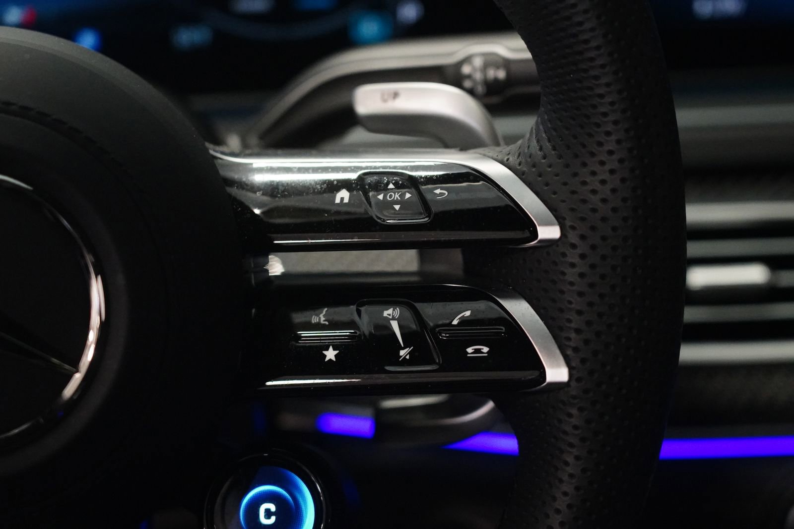 Used 2024 Mercedes-Benz GLE 53 AMG 4MATIC Coupe image 18