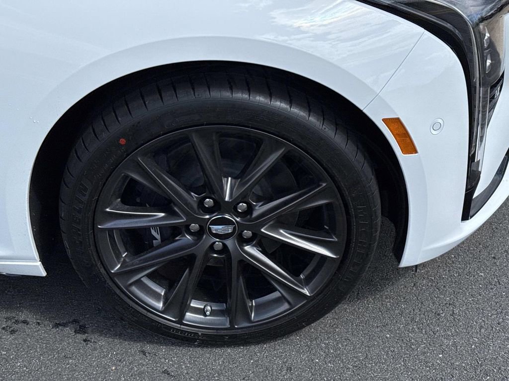 New 2026 Cadillac CT5 V w/ Technology Package AWD/4WD image 7