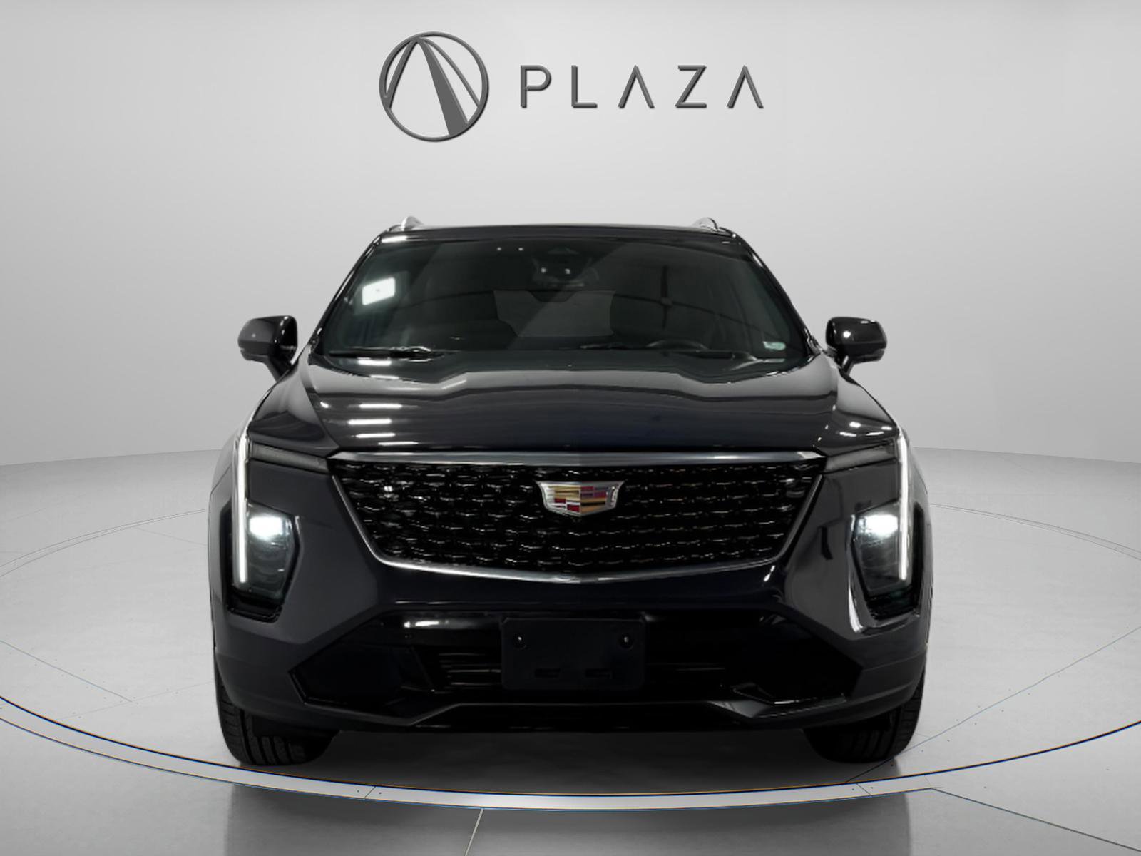 Used 2025 Cadillac XT4 Premium Luxury image 8