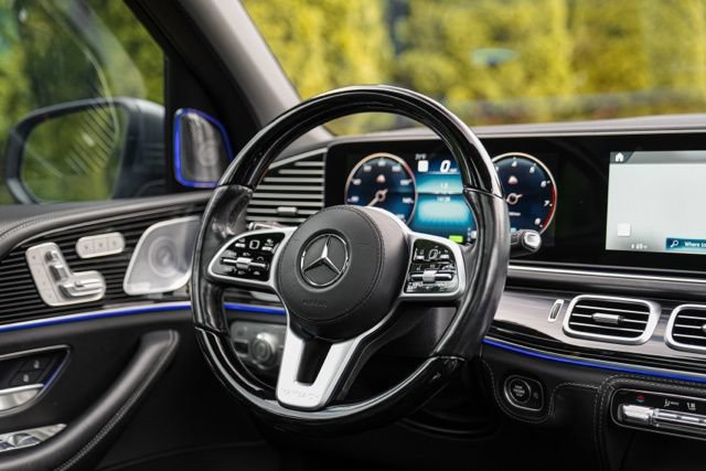 Used 2021 Mercedes-Benz Maybach GLS 600 4MATIC image 34