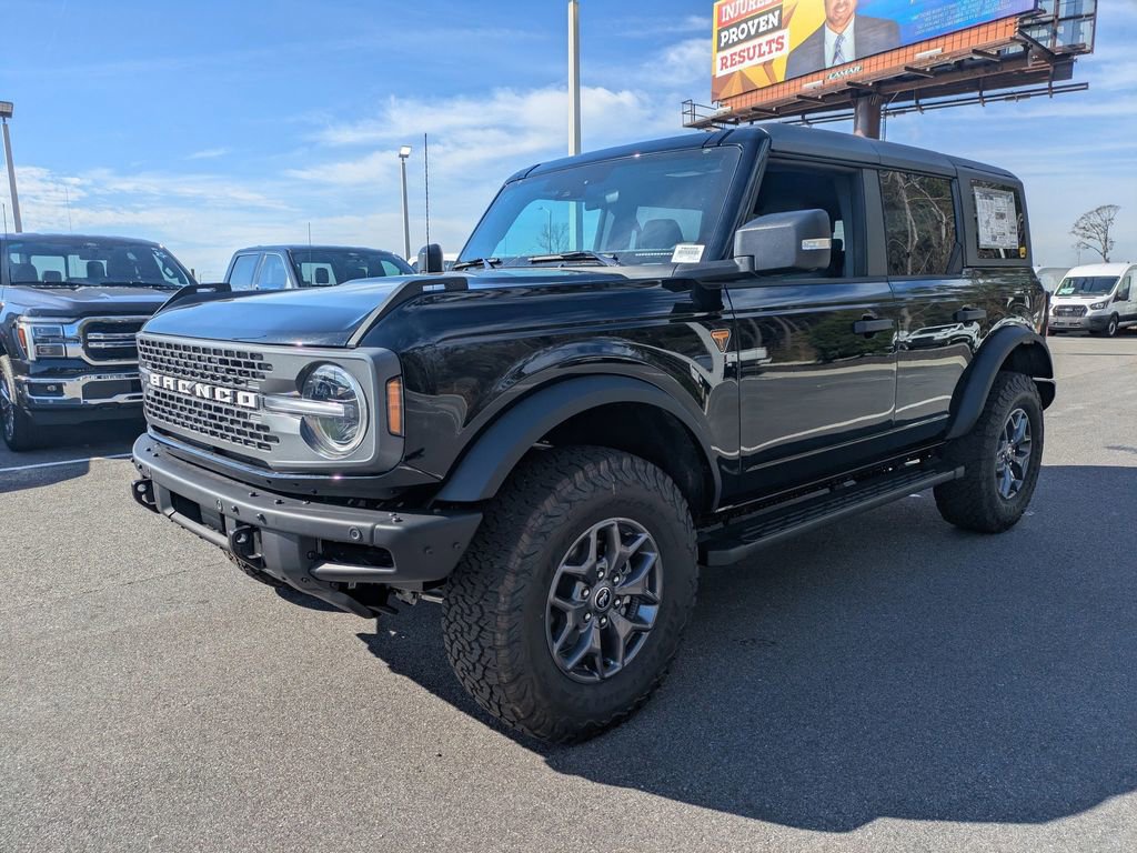 New 2025 Ford Bronco Badlands image 8