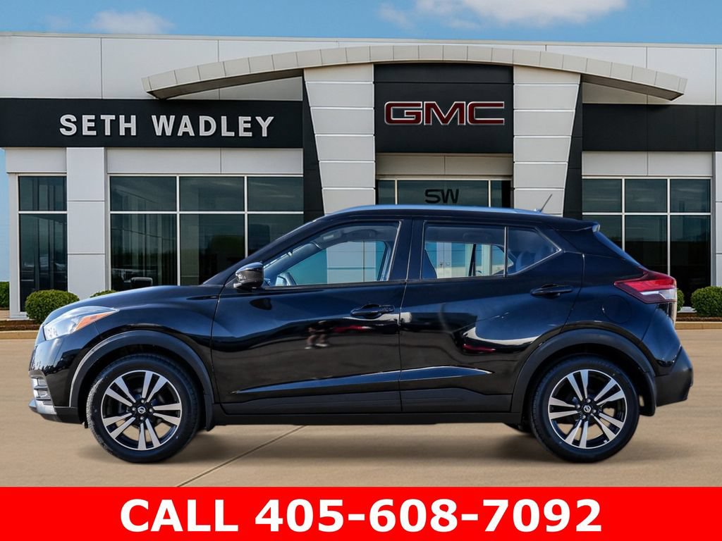 Used 2019 Nissan Kicks SV FWD image 4