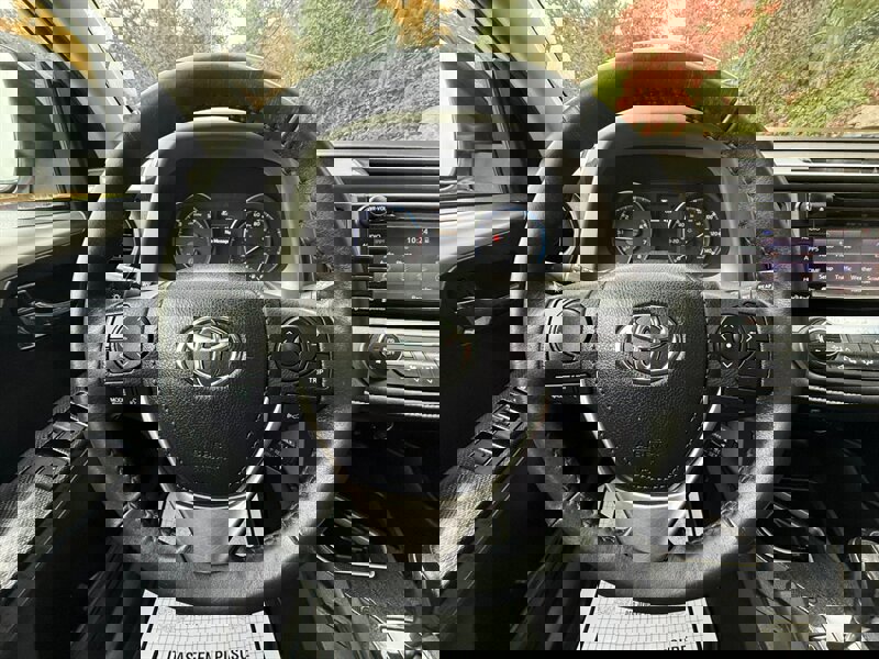 Used 2018 Toyota RAV4 Adventure w/ Cold Weather Package image 21