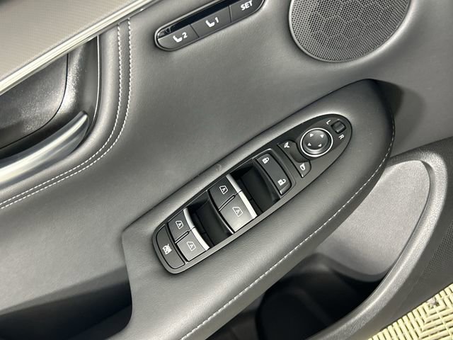 Used 2025 INFINITI QX55 Luxe w/ Cargo Package image 29