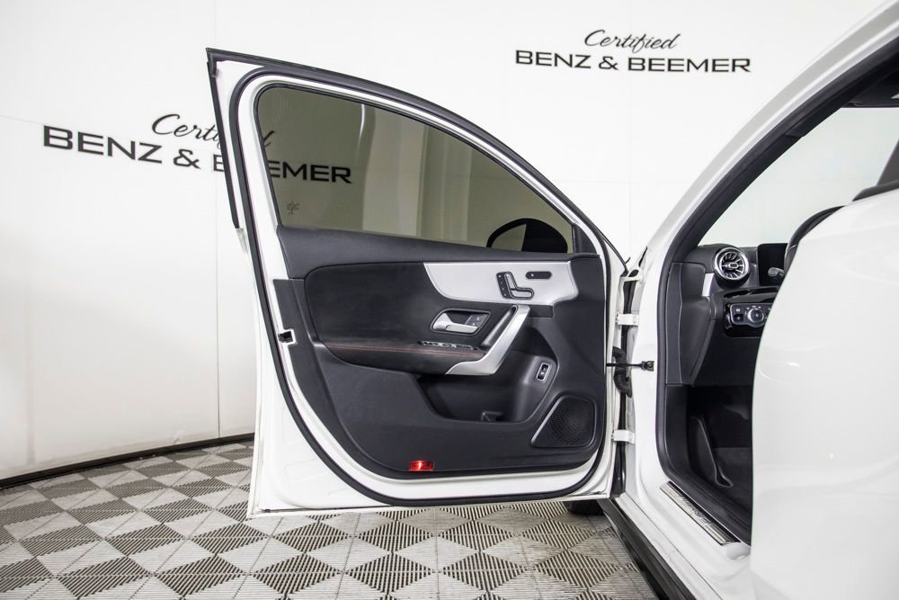 Used 2021 Mercedes-Benz A 35 AMG 4MATIC image 17