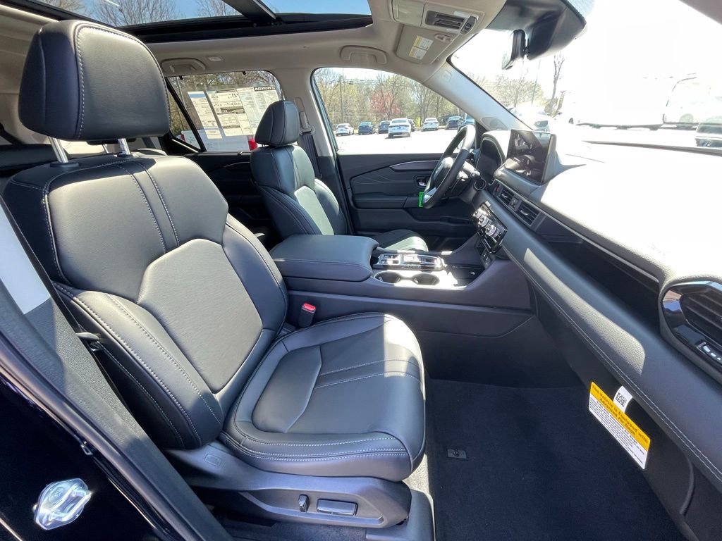 New 2026 Honda Pilot Touring image 36