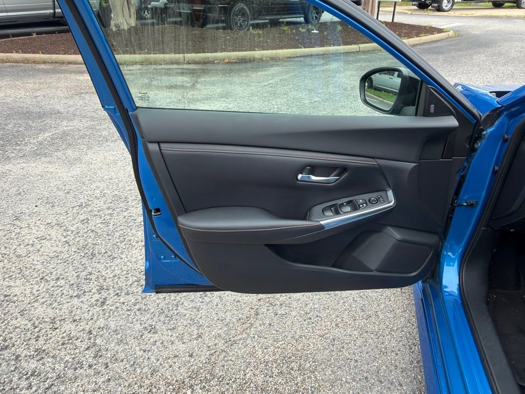 Used 2020 Nissan Sentra SR FWD image 12
