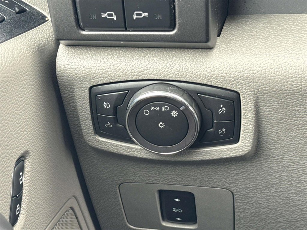 Used 2019 Ford F250 XLT w/ XLT Premium Package image 19