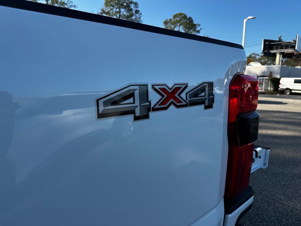 Used 2024 Ford F350 Platinum image 19