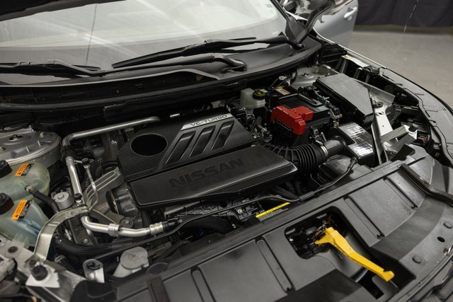 Used 2023 Nissan Rogue SL w/ SL Premium Package image 23