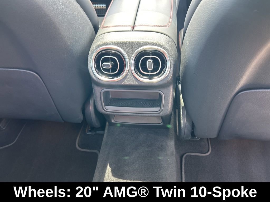 Used 2025 Mercedes-Benz GLC 43 AMG 4MATIC image 29