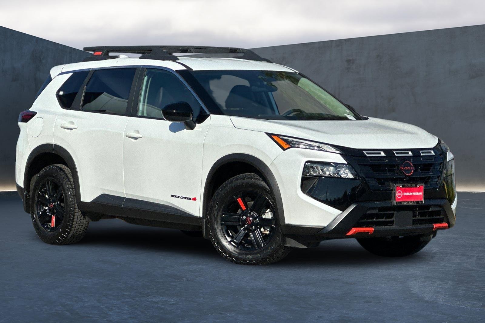 Used 2025 Nissan Rogue SV