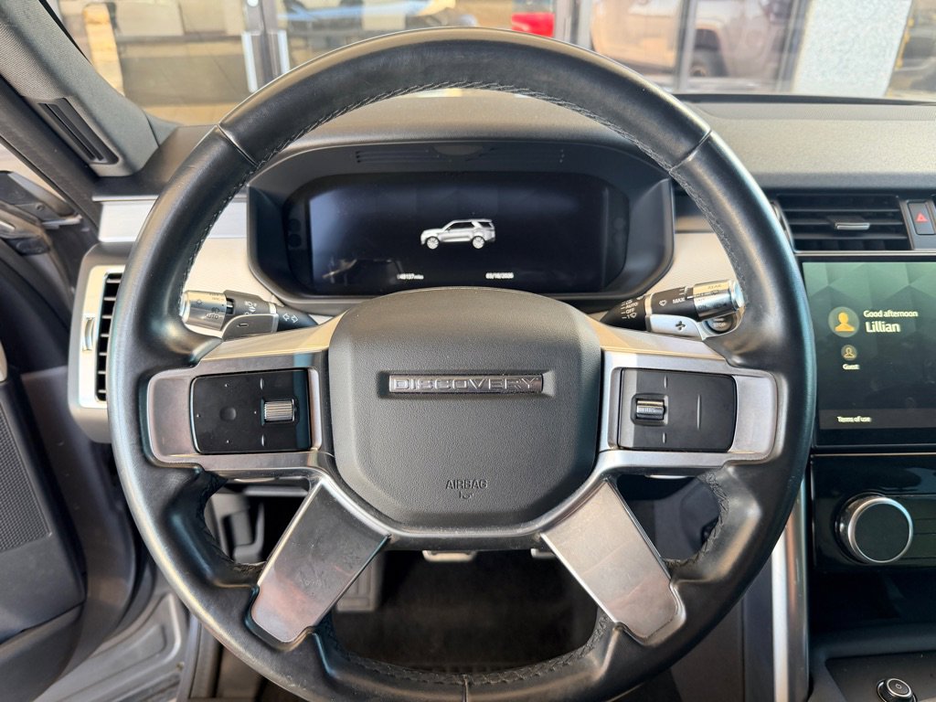 Used 2021 Land Rover Discovery S R-Dynamic AWD/4WD image 9