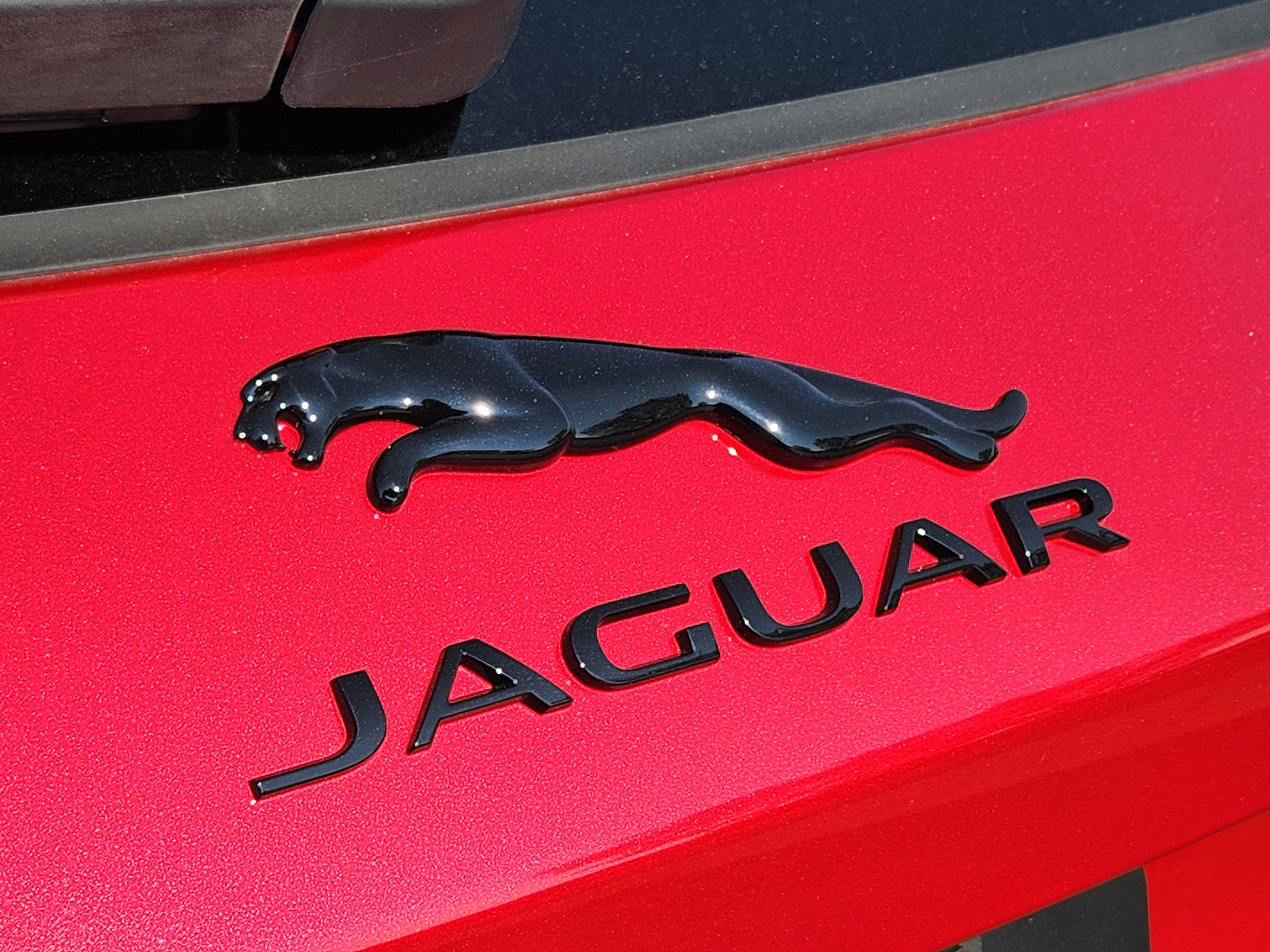 New 2026 Jaguar F-PACE R-Dynamic S image 19
