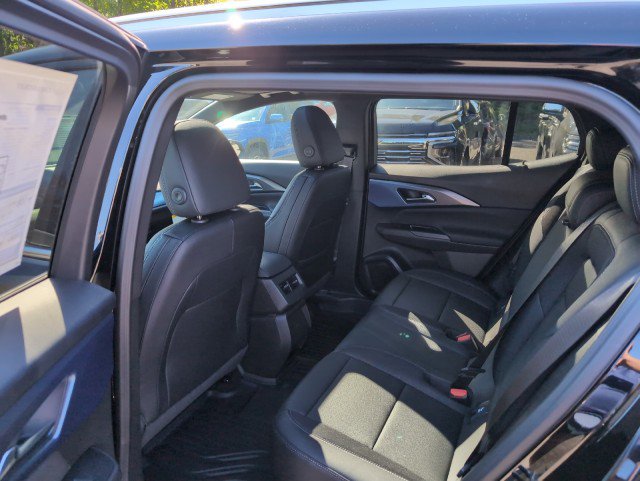 New 2026 Chevrolet Equinox EV LT image 27