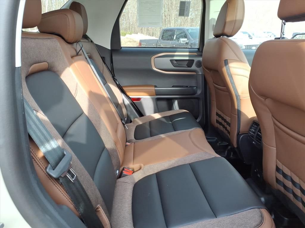 New 2025 Ford Bronco Sport Outer Banks w/ Sasquatch Outer Banks Package image 12