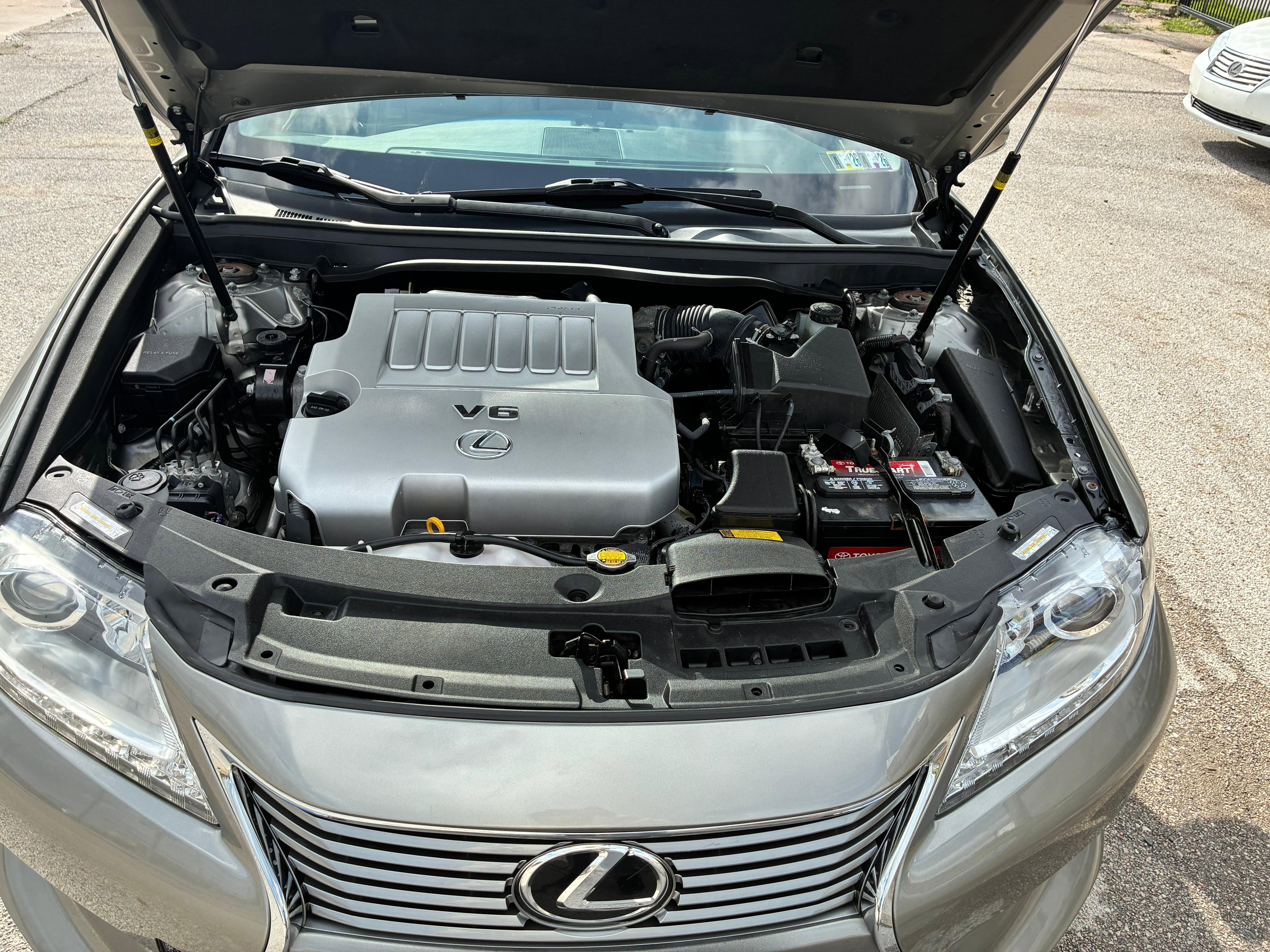 Used 2015 Lexus ES 350 w/ Luxury Package FWD image 32