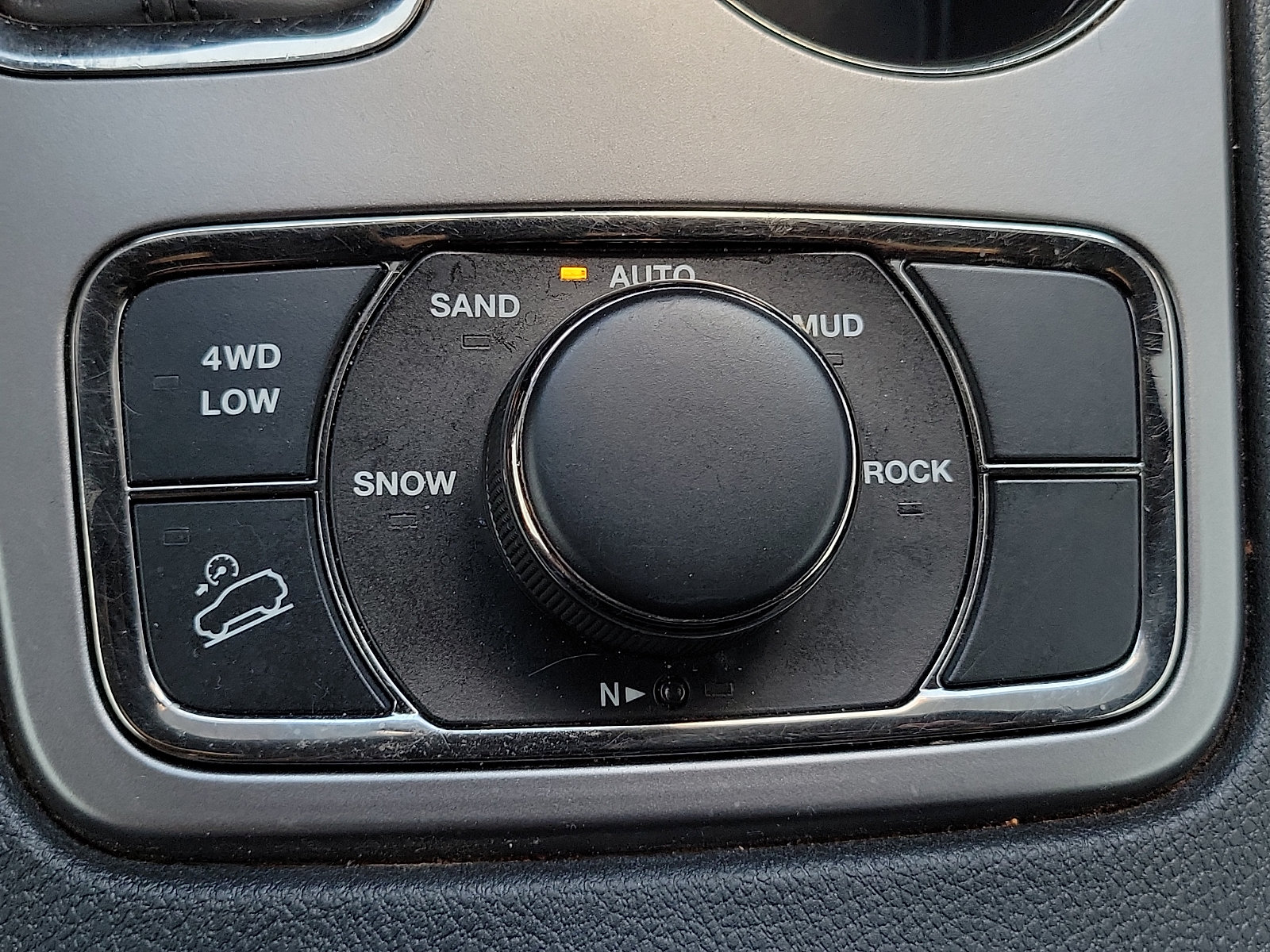 Used 2020 Jeep Grand Cherokee Limited X AWD/4WD image 15