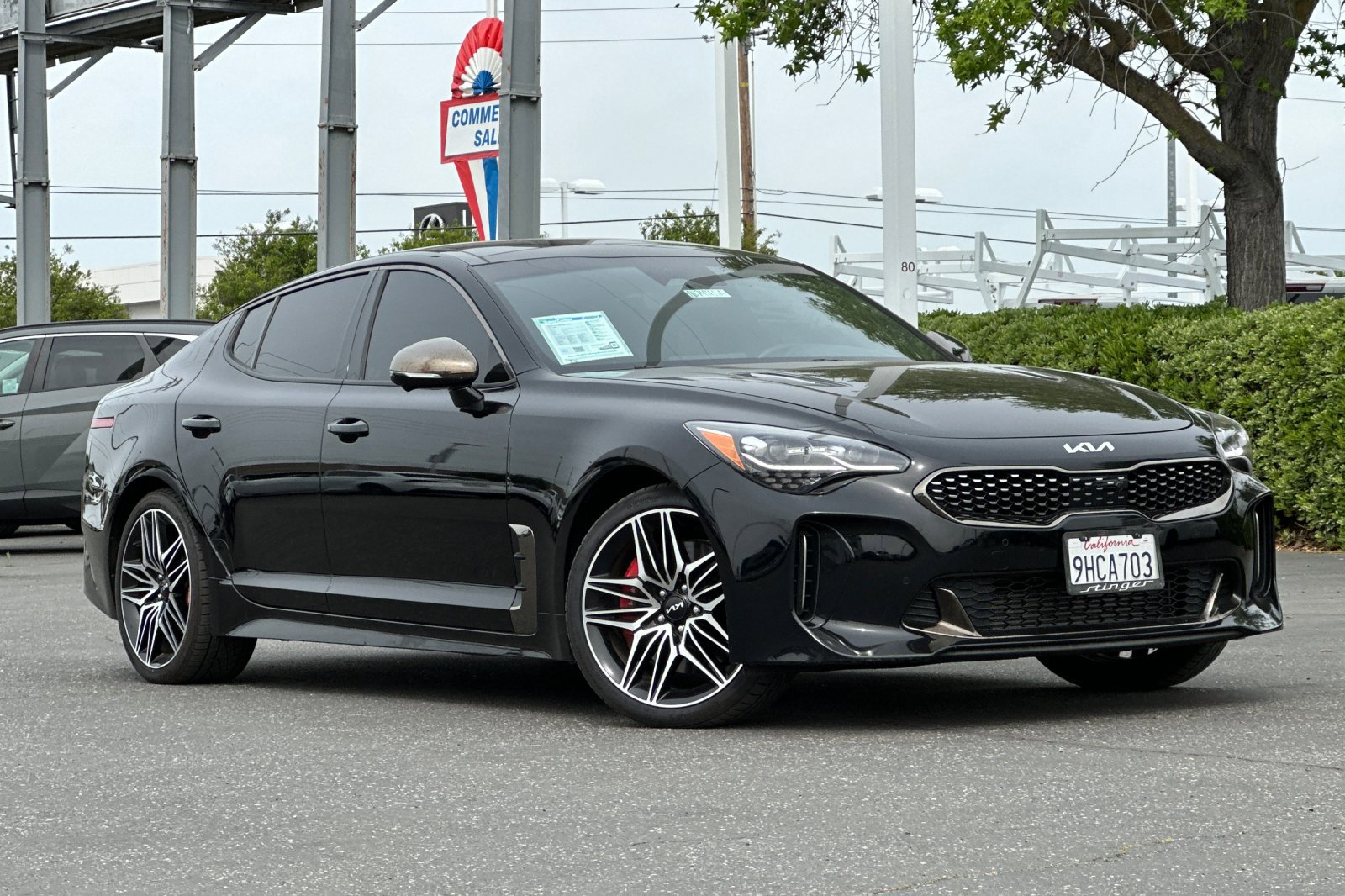 Used 2023 Kia Stinger GT2 image 2