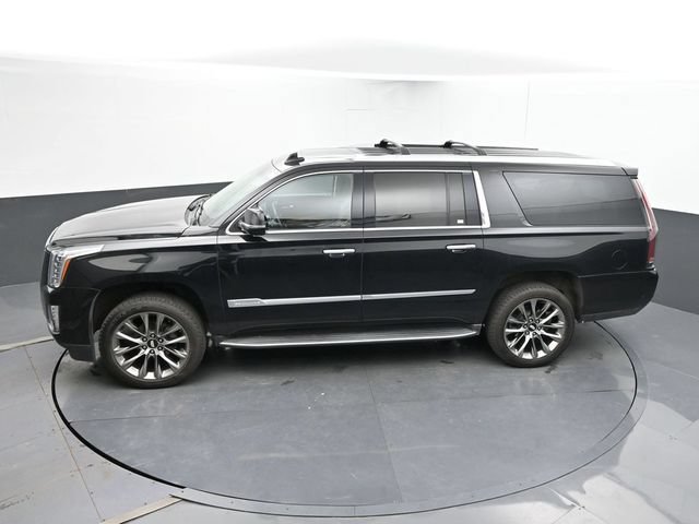 Used 2018 Cadillac Escalade ESV Premium Luxury AWD/4WD image 44