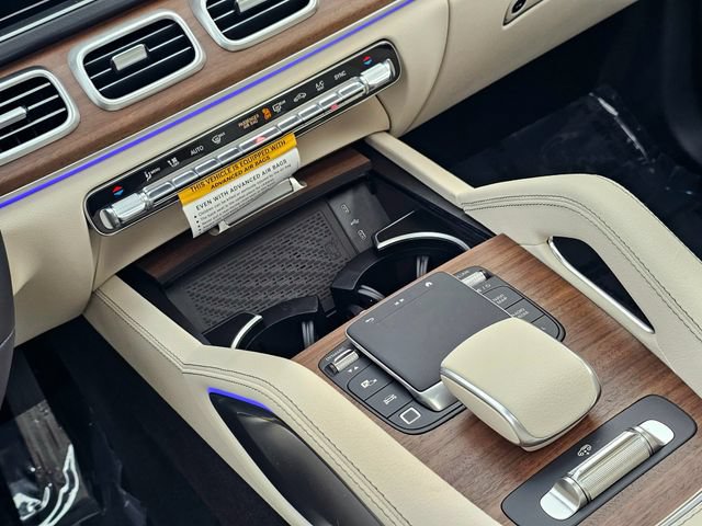 New 2026 Mercedes-Benz GLS 450 4MATIC image 32