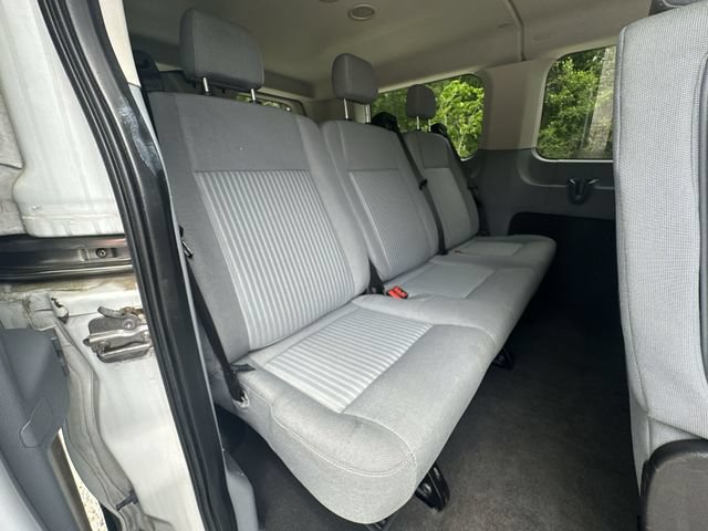 Used 2015 Ford Transit 150 XLT RWD image 47