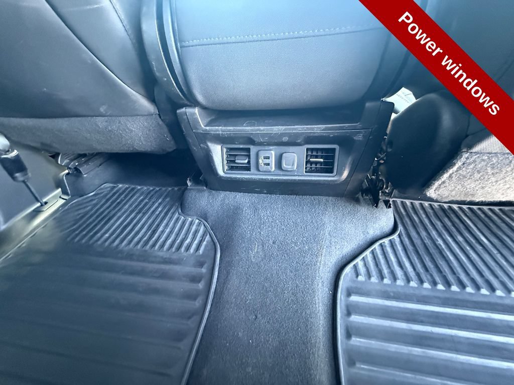 Used 2019 Chevrolet Silverado 1500 LT w/ True North Edition AWD/4WD image 43