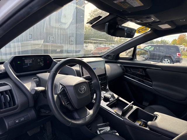 Used 2023 Toyota bZ4X XLE w/ Weather Package image 8