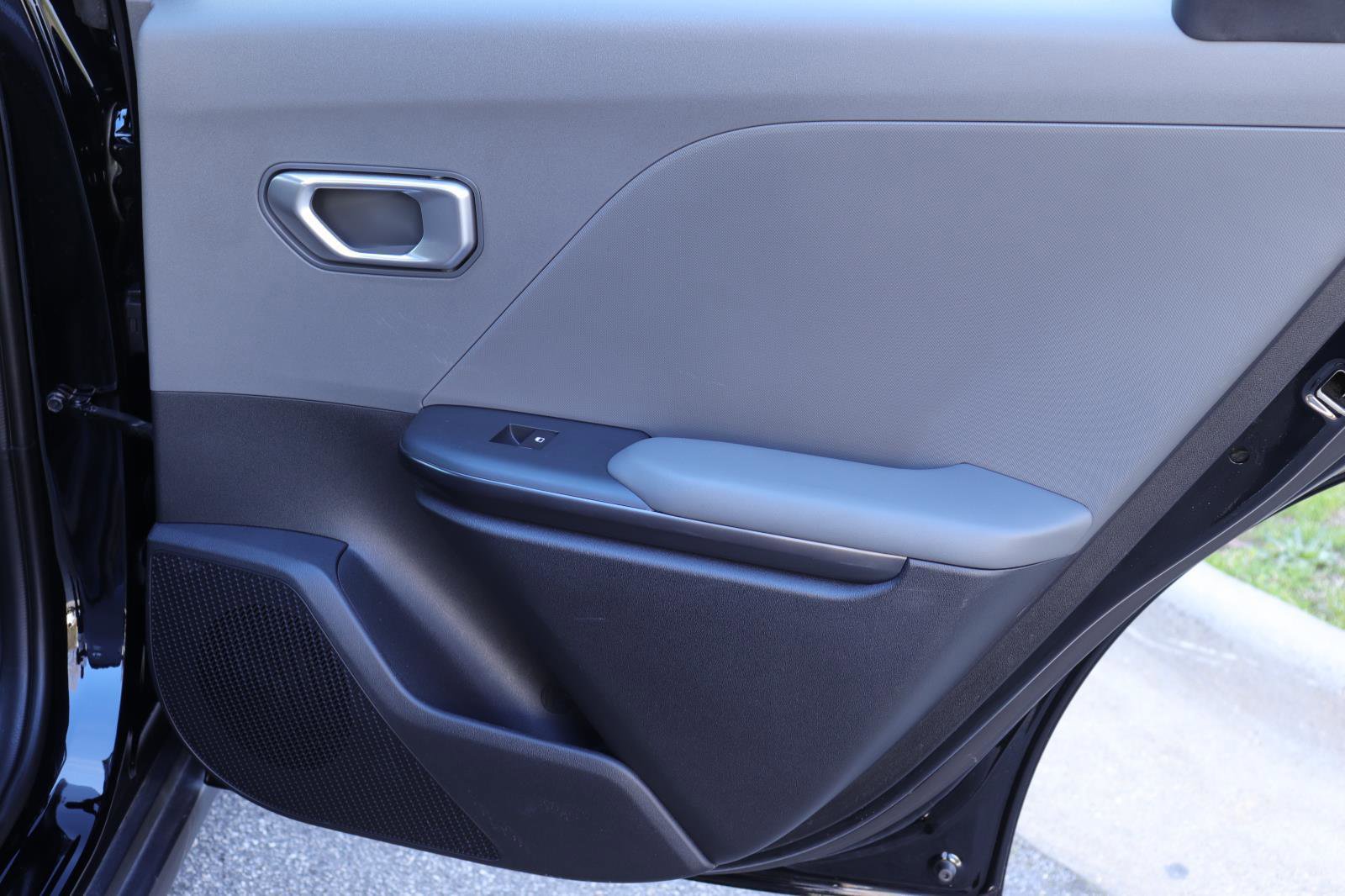 Used 2025 Kia K4 LXS image 18