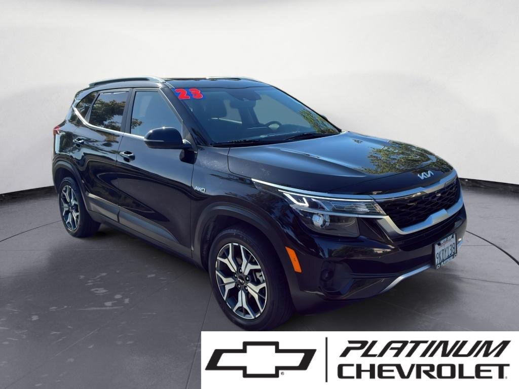 Used 2023 Kia Seltos EX