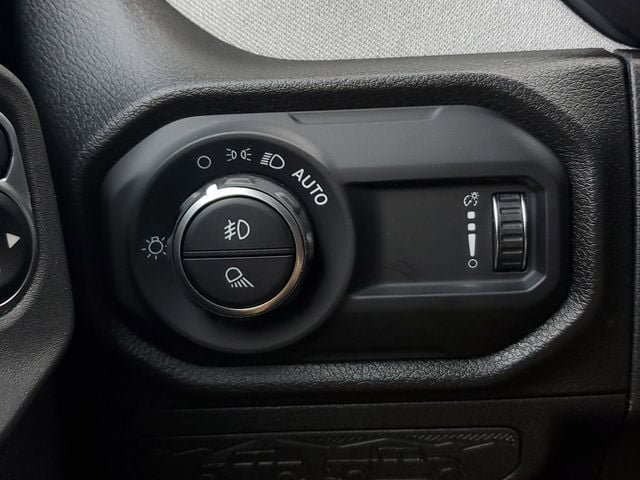 New 2025 Jeep Gladiator Sport AWD/4WD image 33