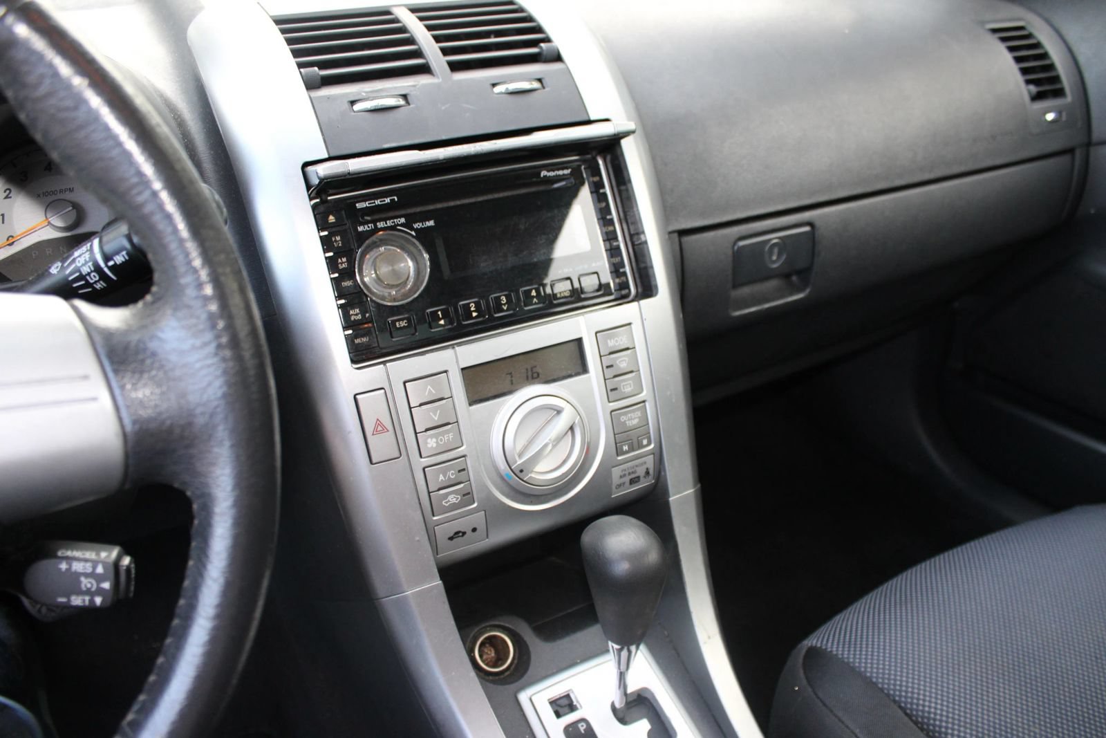 Used 2008 Scion tC FWD image 9