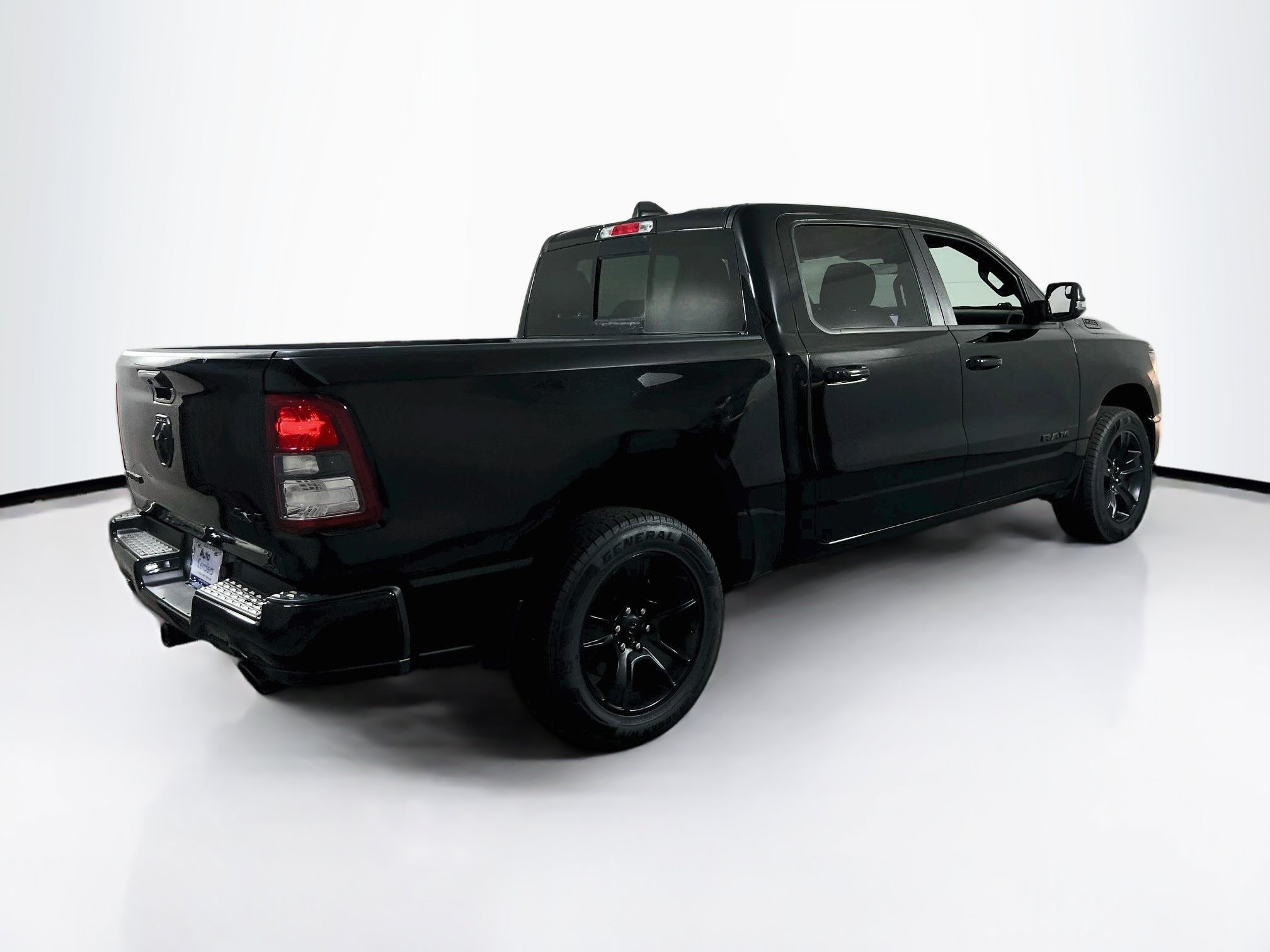 Used 2023 RAM 1500 Big Horn AWD/4WD image 5