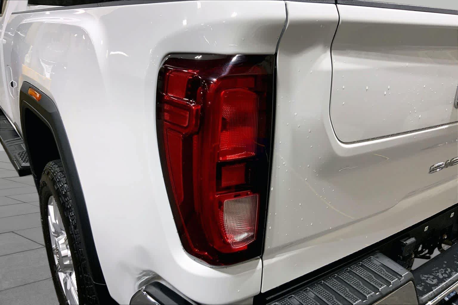 Used 2022 GMC Sierra 2500 SLE w/ SLE Value Package; AWD/4WD image 29