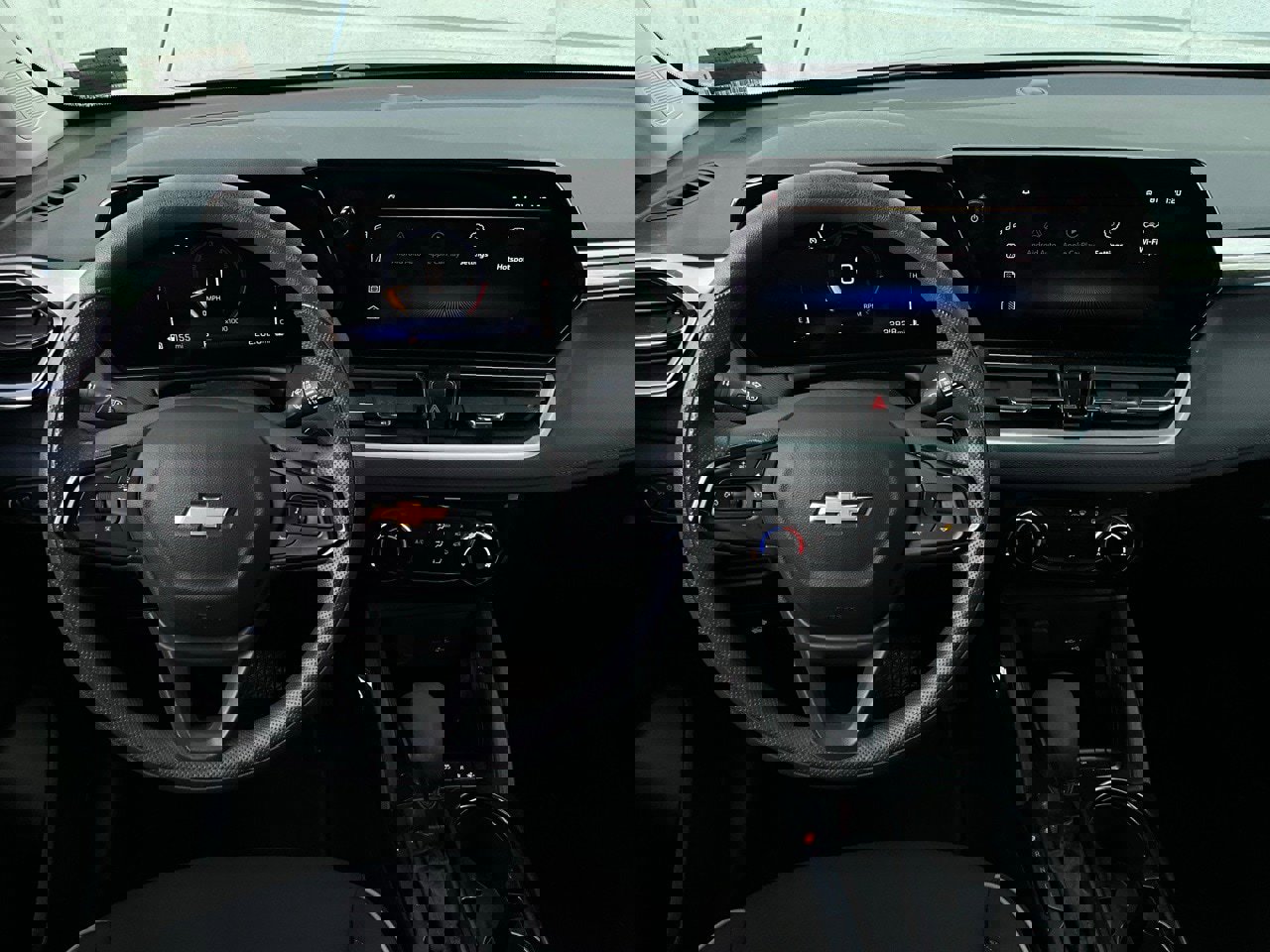 Used 2025 Chevrolet TrailBlazer LT image 12