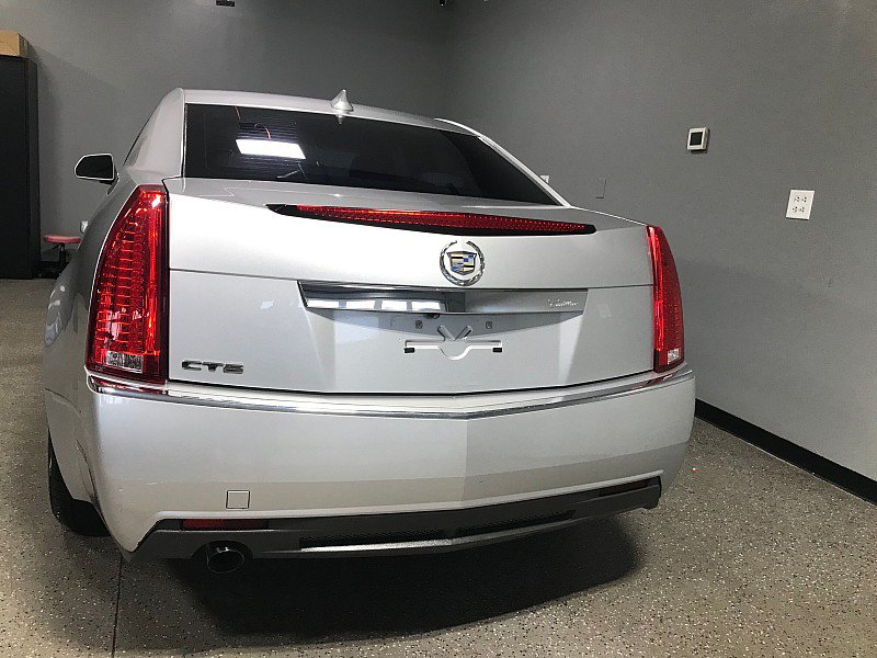 Used 2012 Cadillac CTS Luxury RWD image 4
