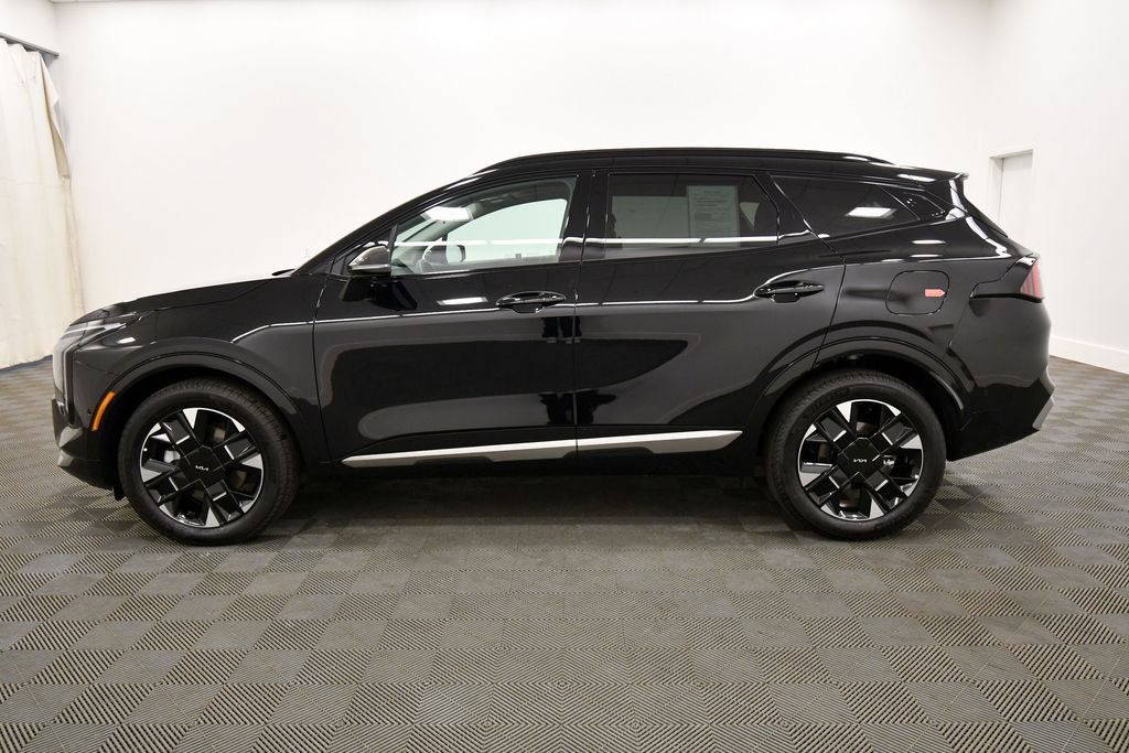 Certified 2026 Kia Sportage SX AWD/4WD image 4