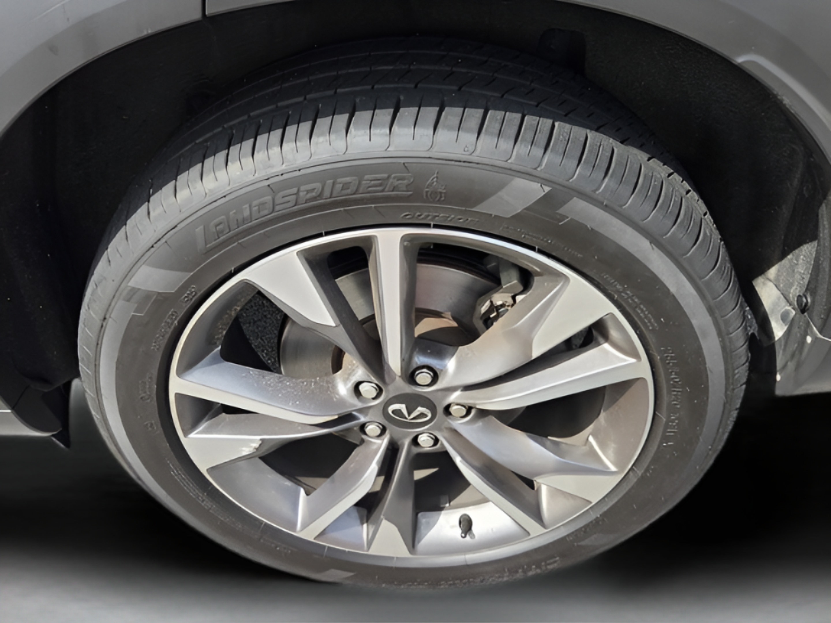 Used 2024 INFINITI QX60 Luxe FWD image 32