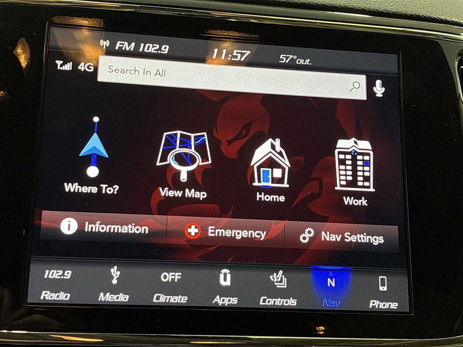 Certified 2019 Jeep Grand Cherokee Limited w/ Luxury Group II image 20