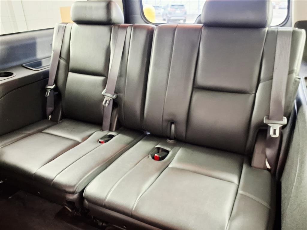 Used 2012 GMC Yukon XL Denali image 15