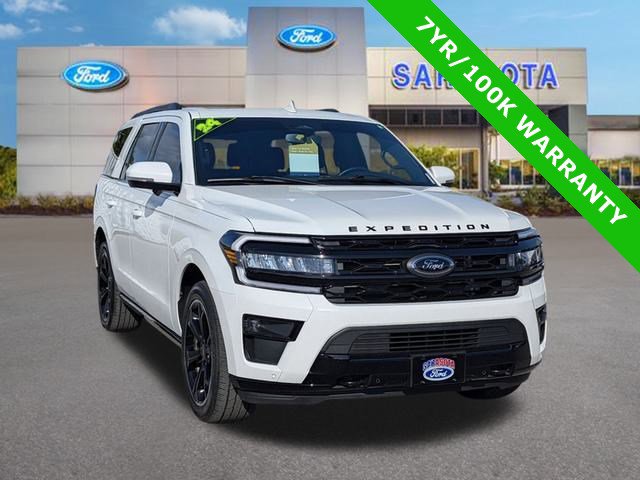 Certified 2024 Ford Expedition Limited image 1