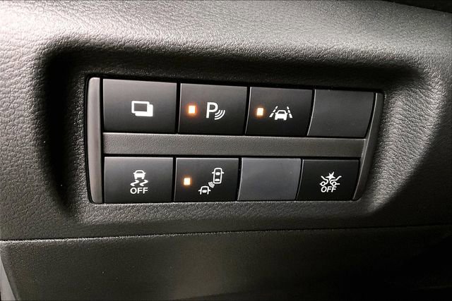 New 2025 Nissan Kicks Play S image 28