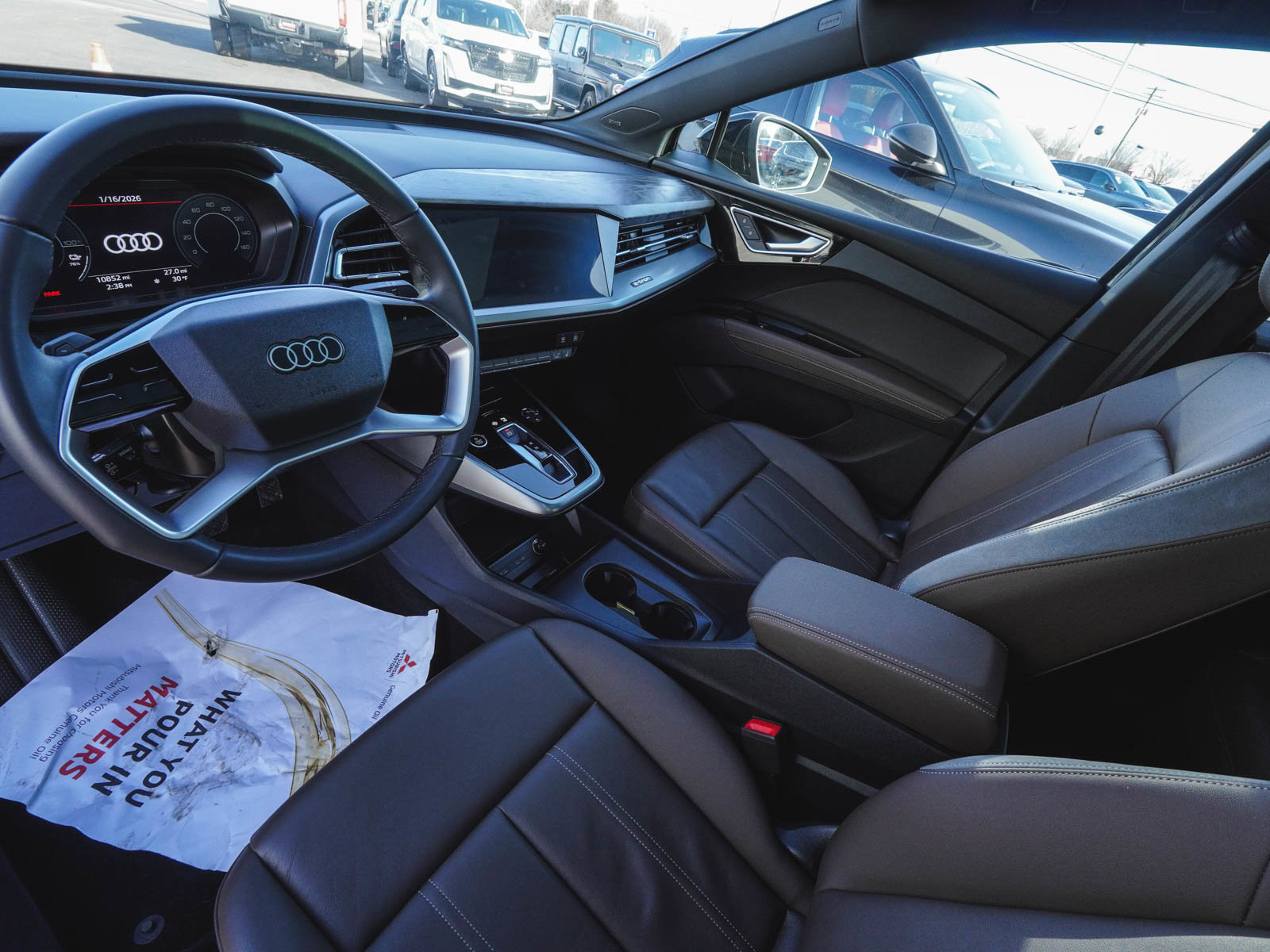 Used 2025 Audi Q4 e-tron Premium Plus image 15