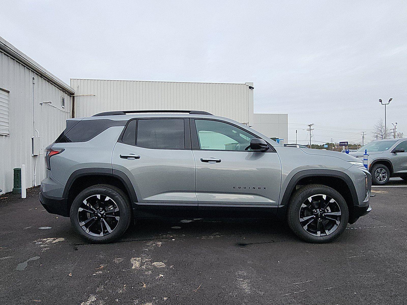 New 2026 Chevrolet Equinox RS image 6