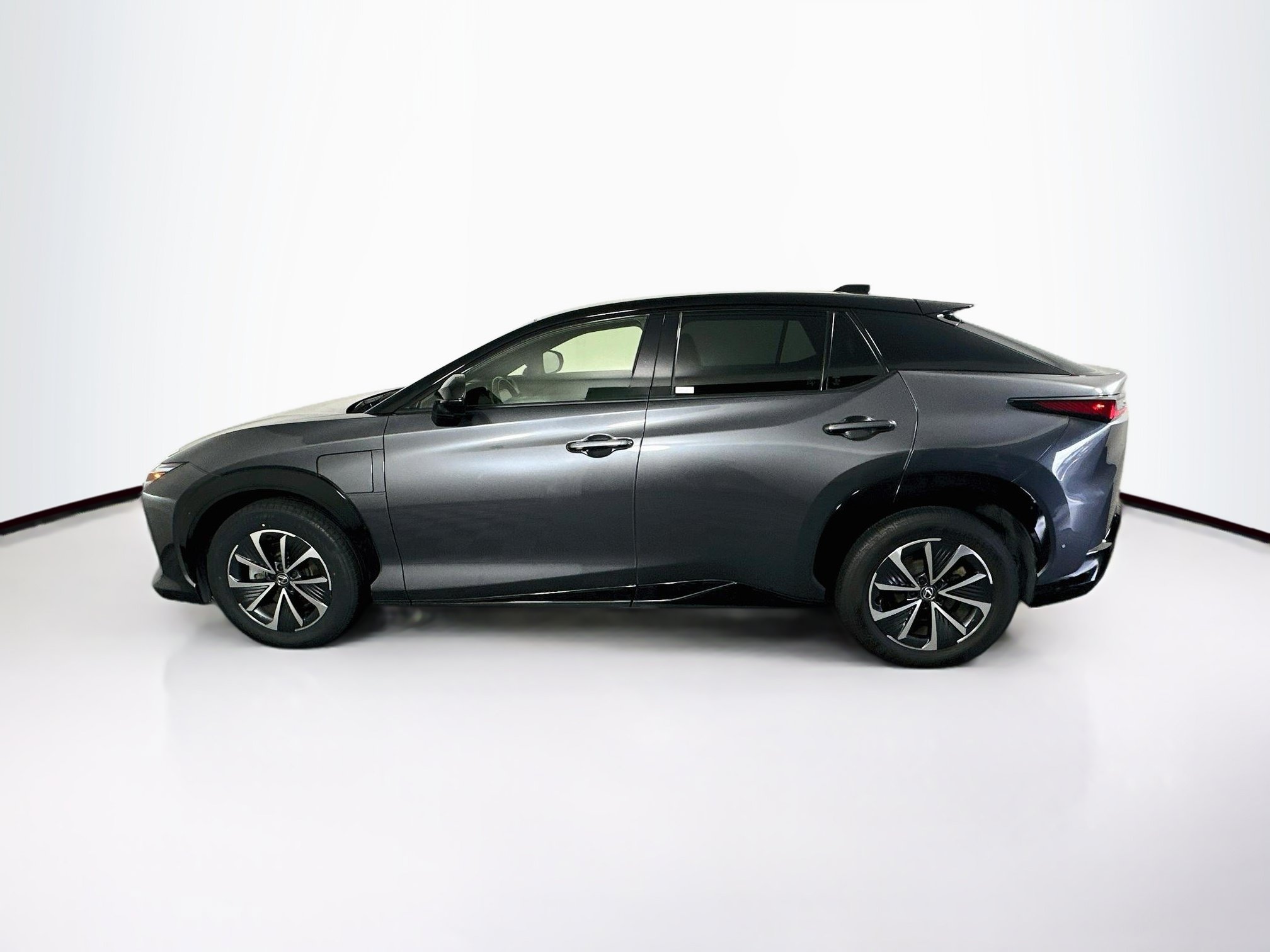 Used 2023 Lexus RZ 450e Premium w/ Technology Package AWD/4WD image 4